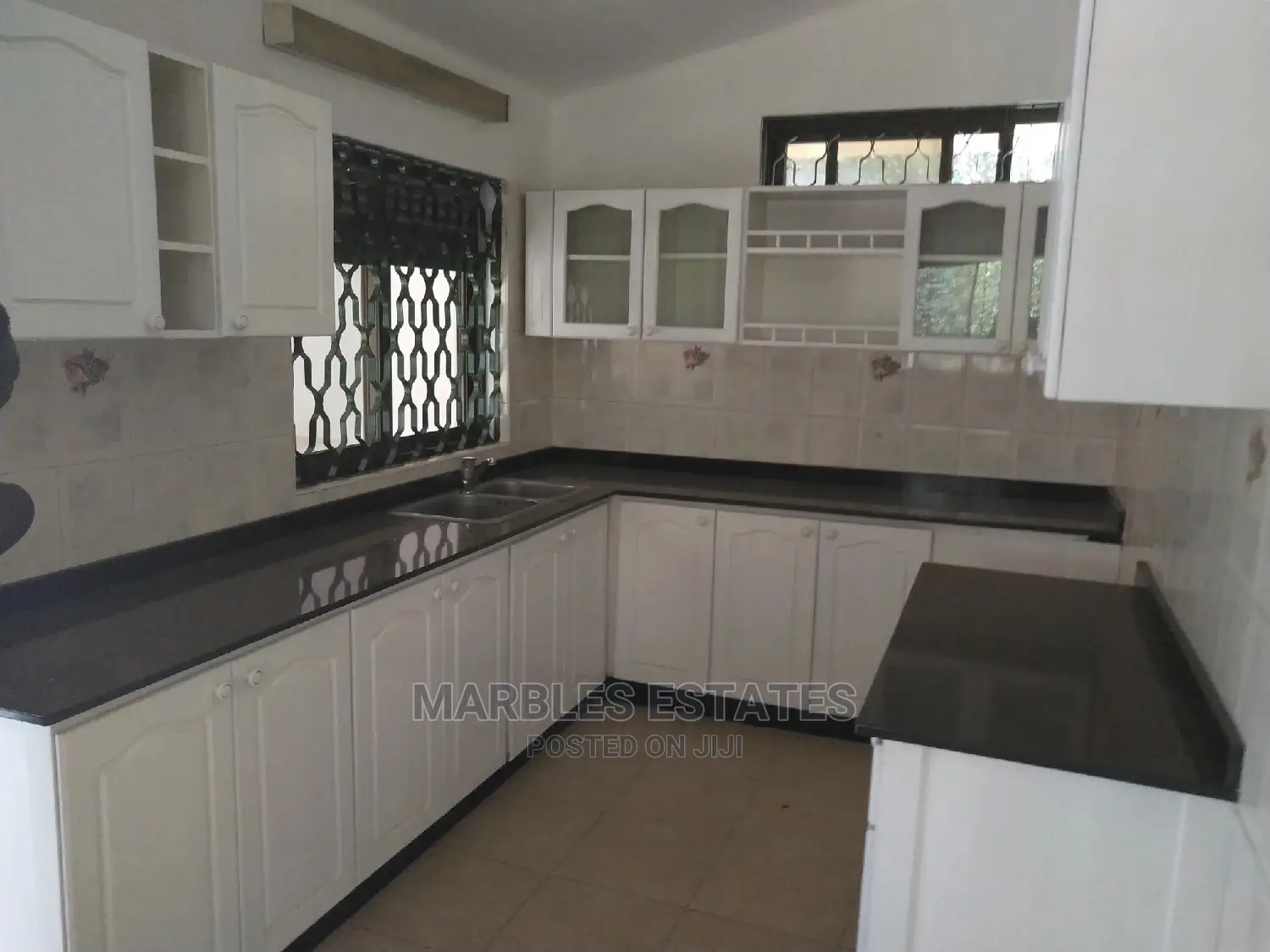 13 Rooms Office Space For Rent In Nakasero