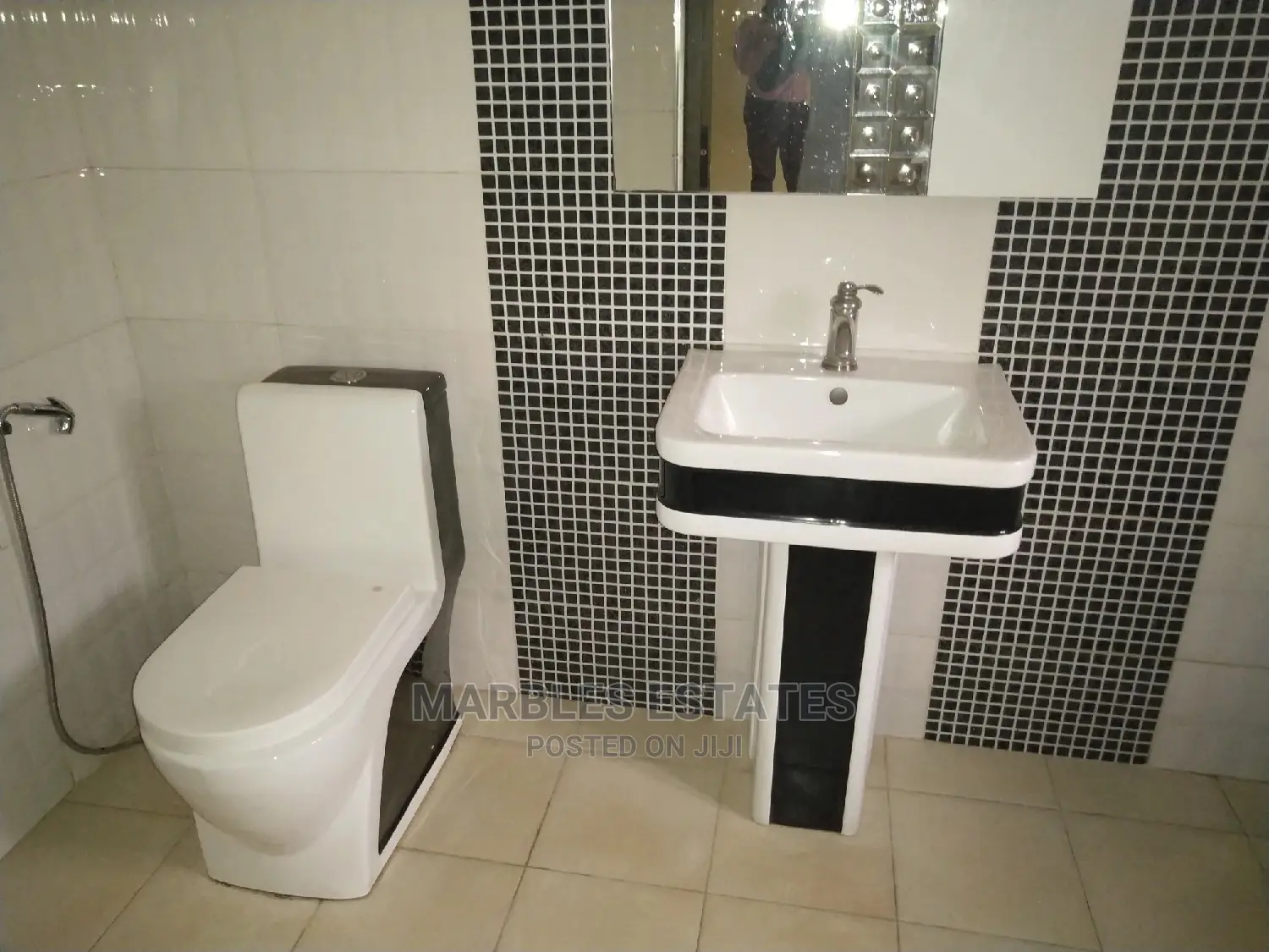 2bdrm Apartment in Central Division for Rent