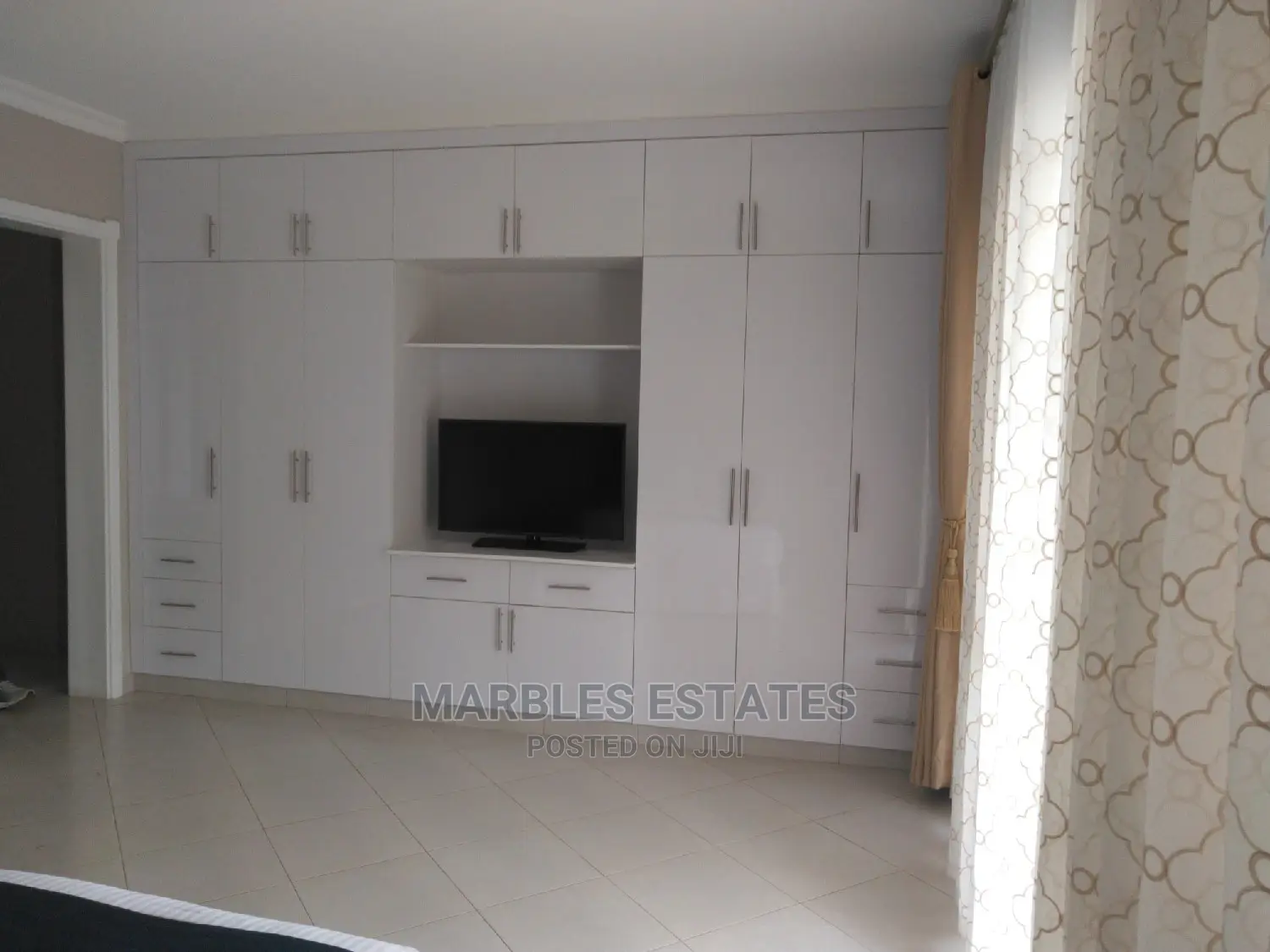 Fully Furnished 3 Bedrooms Apartment With a Pool in Kololo