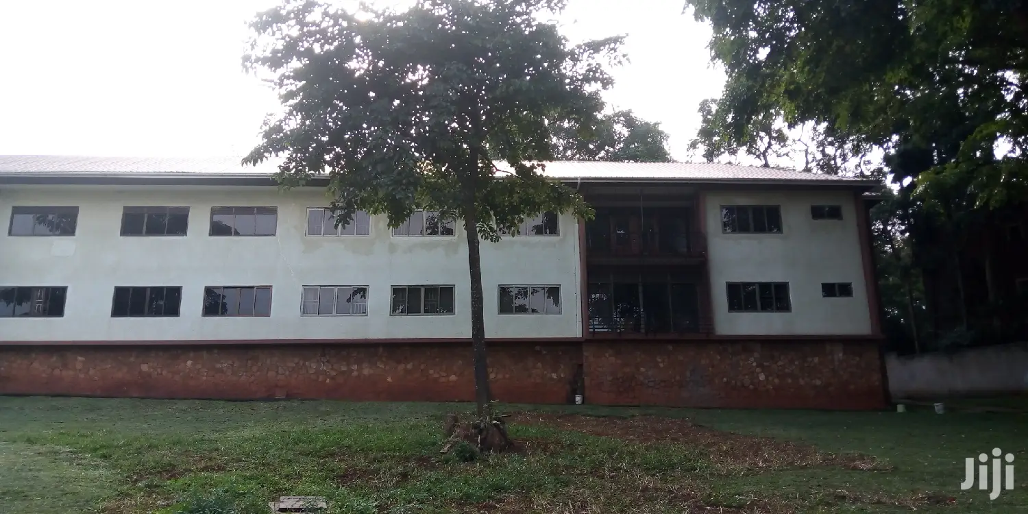 House Is For In Kololo