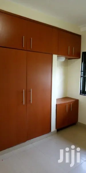 House Is For In Kololo
