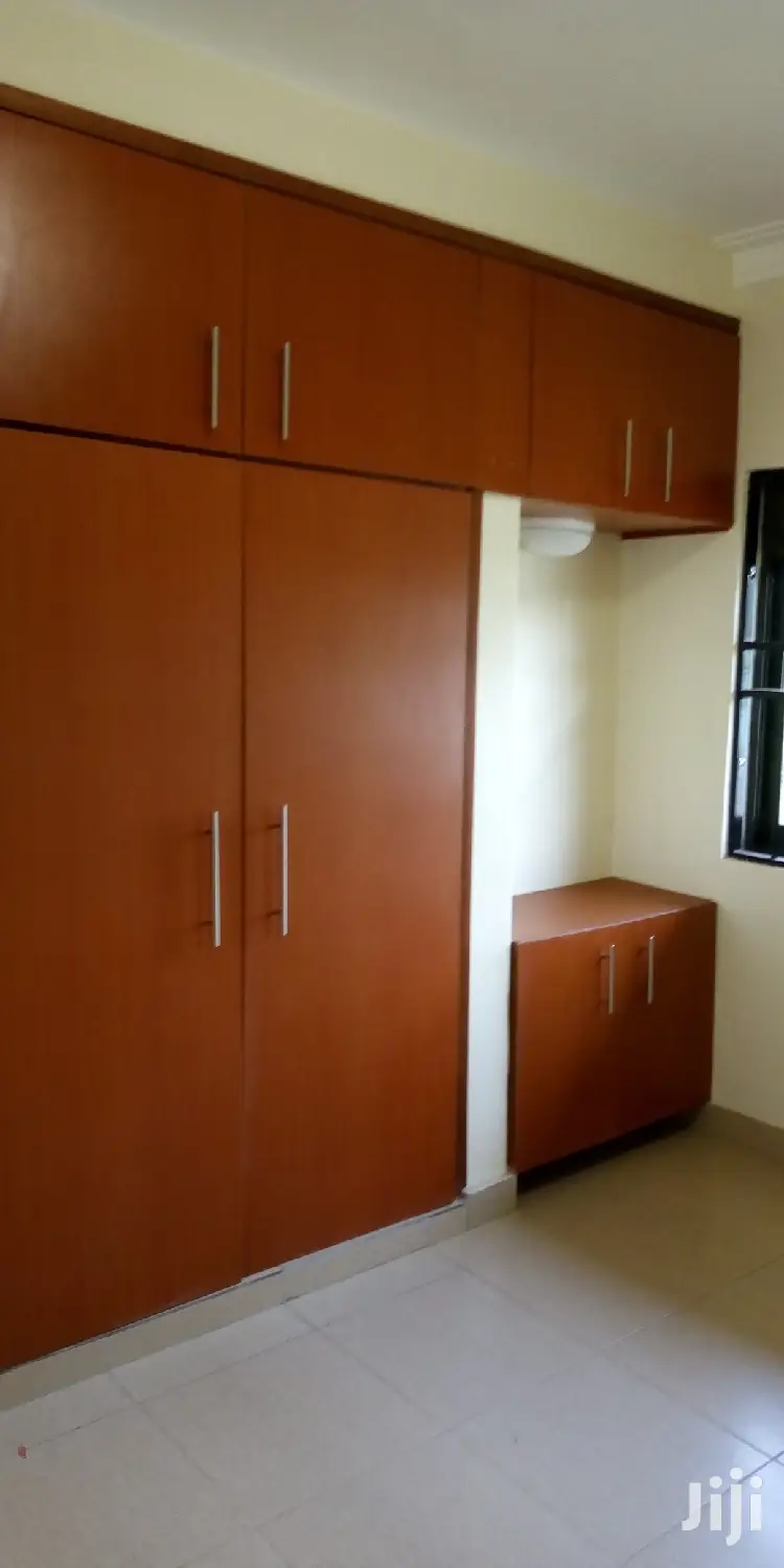 House Is For In Kololo