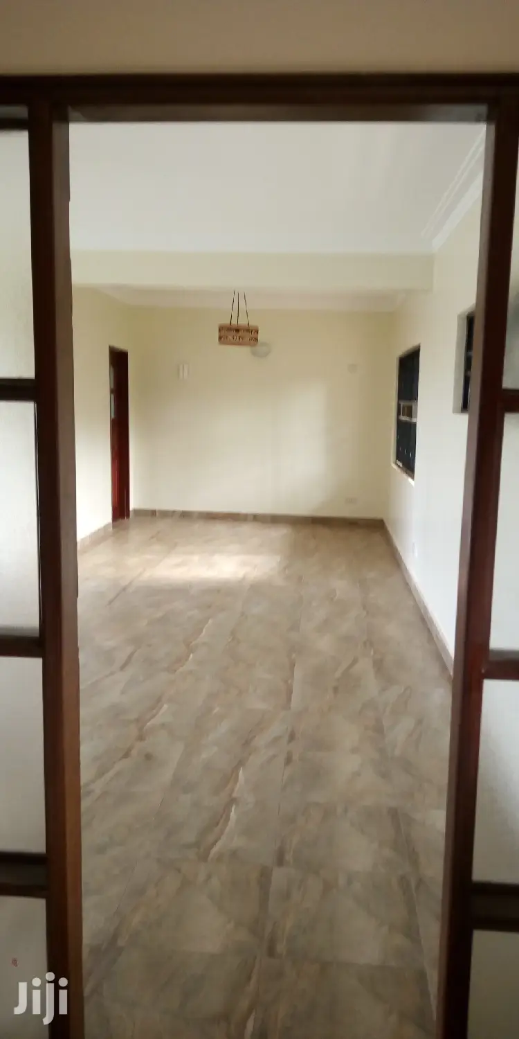 House Is For In Kololo