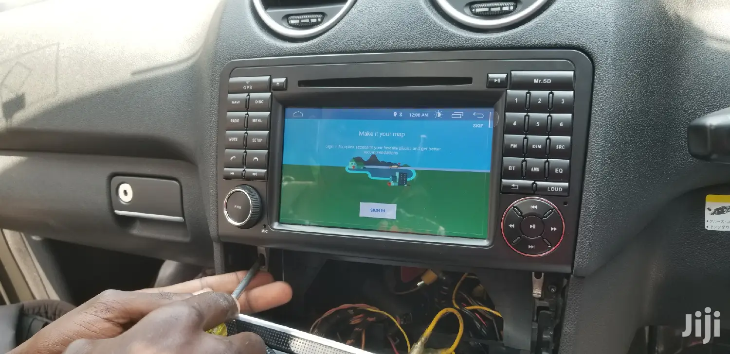 ML 4matic Benz Radio Upgrade