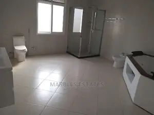 3bdrm Apartment in Kololo, Central Division for Sale