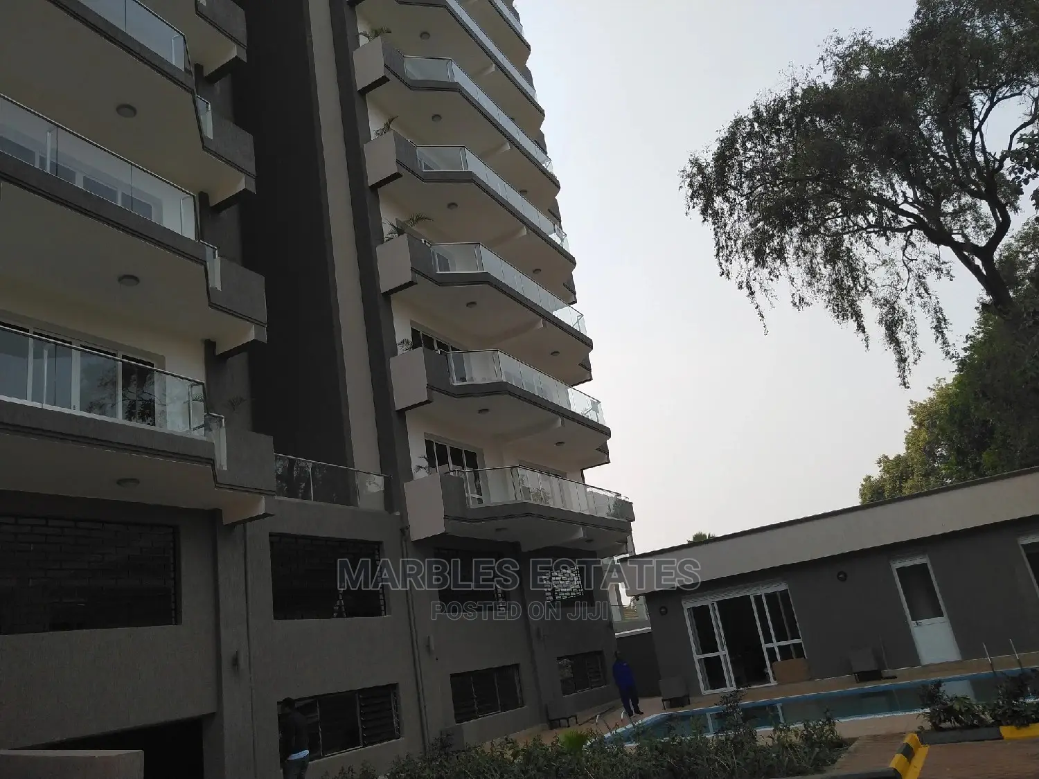 3bdrm Apartment in Kololo, Central Division for Sale