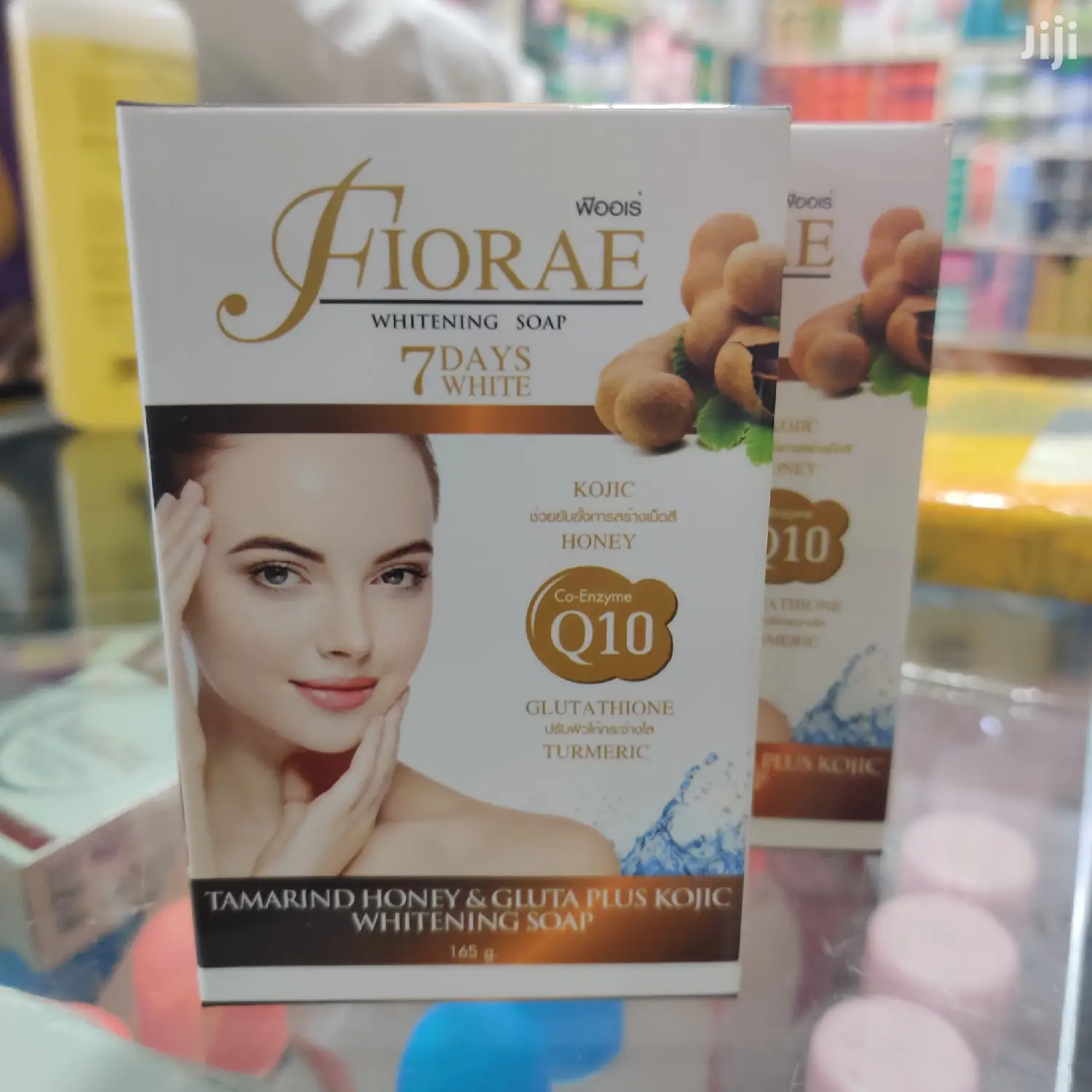 Fiorae Papaya and Gluta Plus Kojic 7 Days Whitening Soap