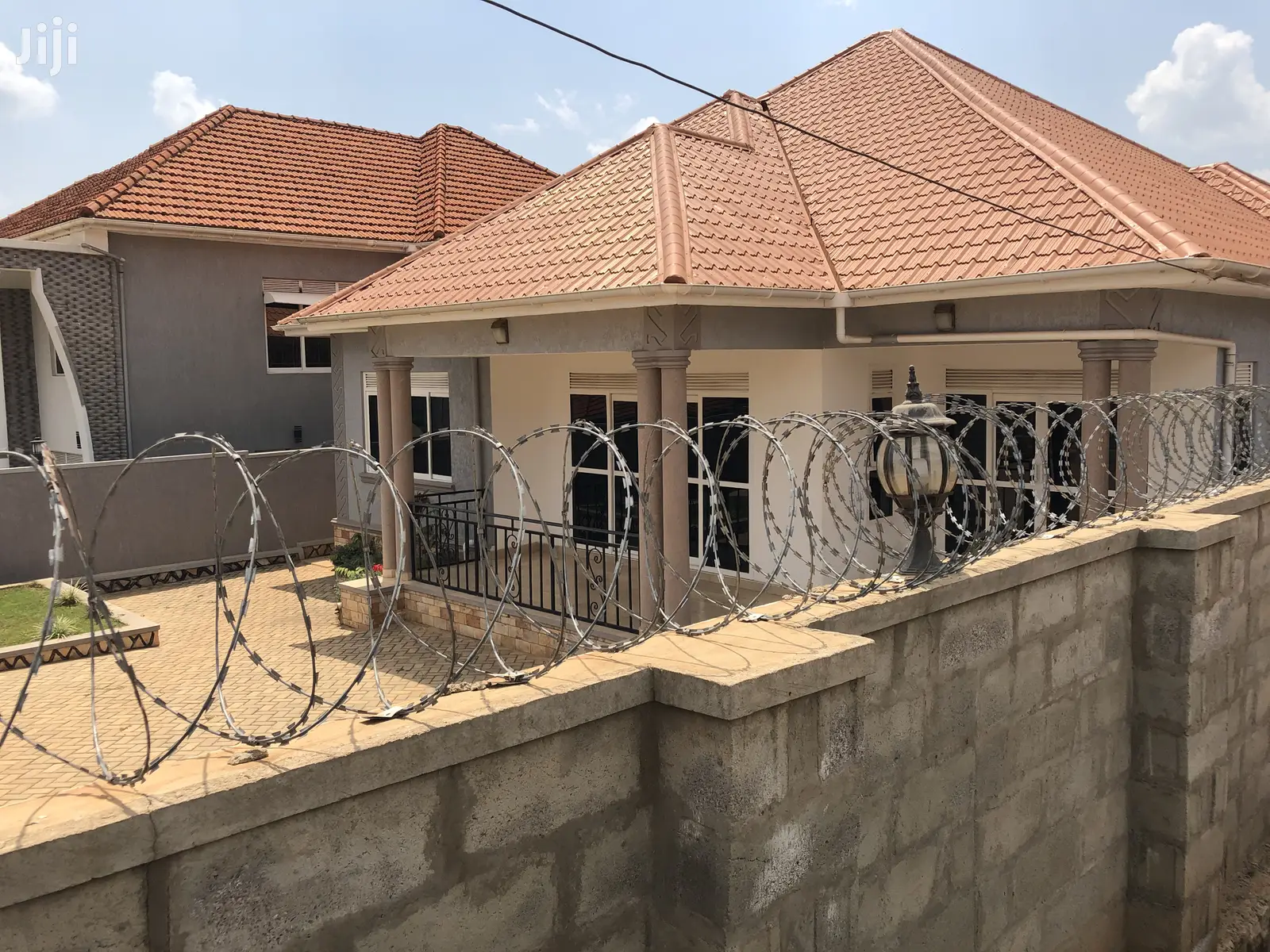 Kiira Fantastic Bungalow on Sell