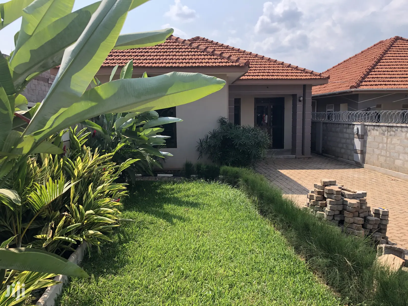 Classy Najjera House on Sell
