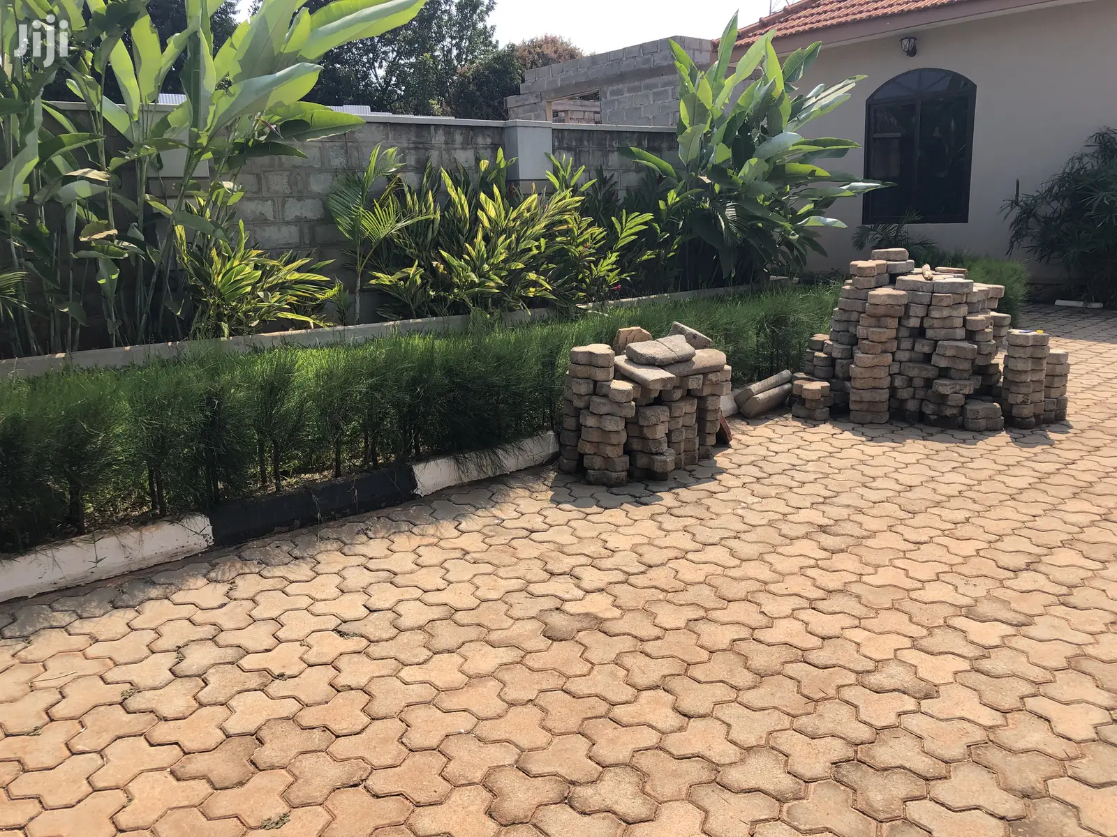 Classy Najjera House on Sell