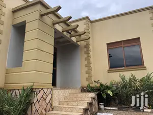 Kiira Pretty Villa on Quick Sell