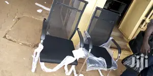 Mesh Waiting Chairs Black Color