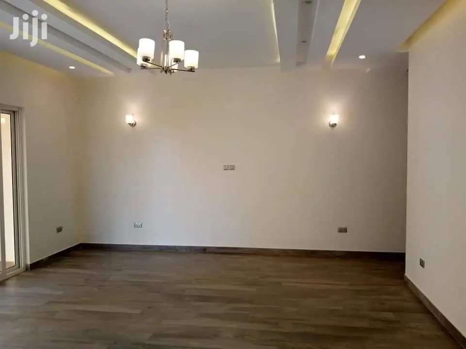 Kiira Condominiums in Tarmacked Area for Sell