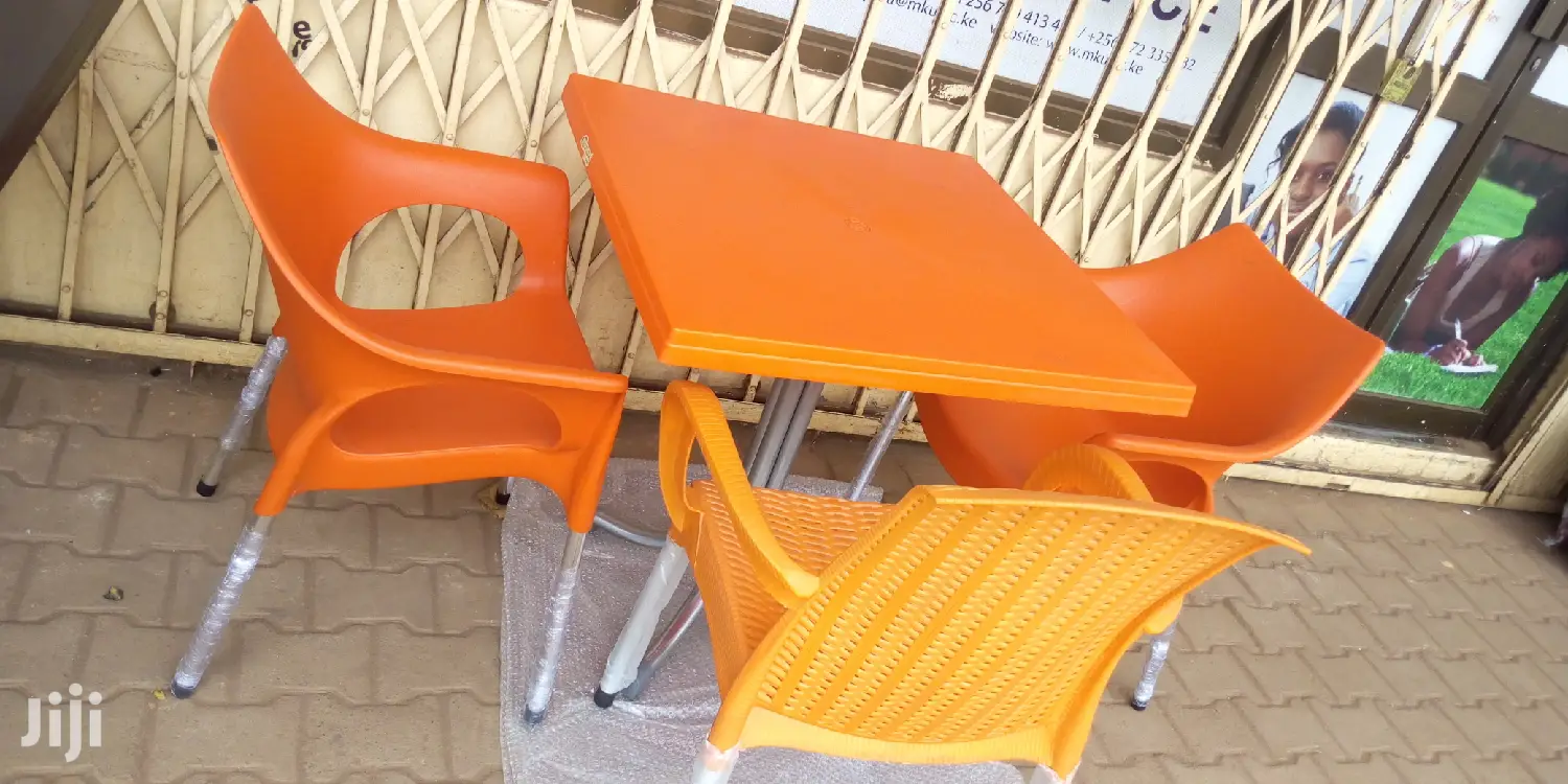 4seaters Restaurant Set Color Orange Color