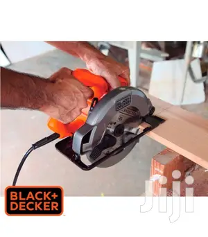 Black And Decker 185mm Circular Saw 1400W