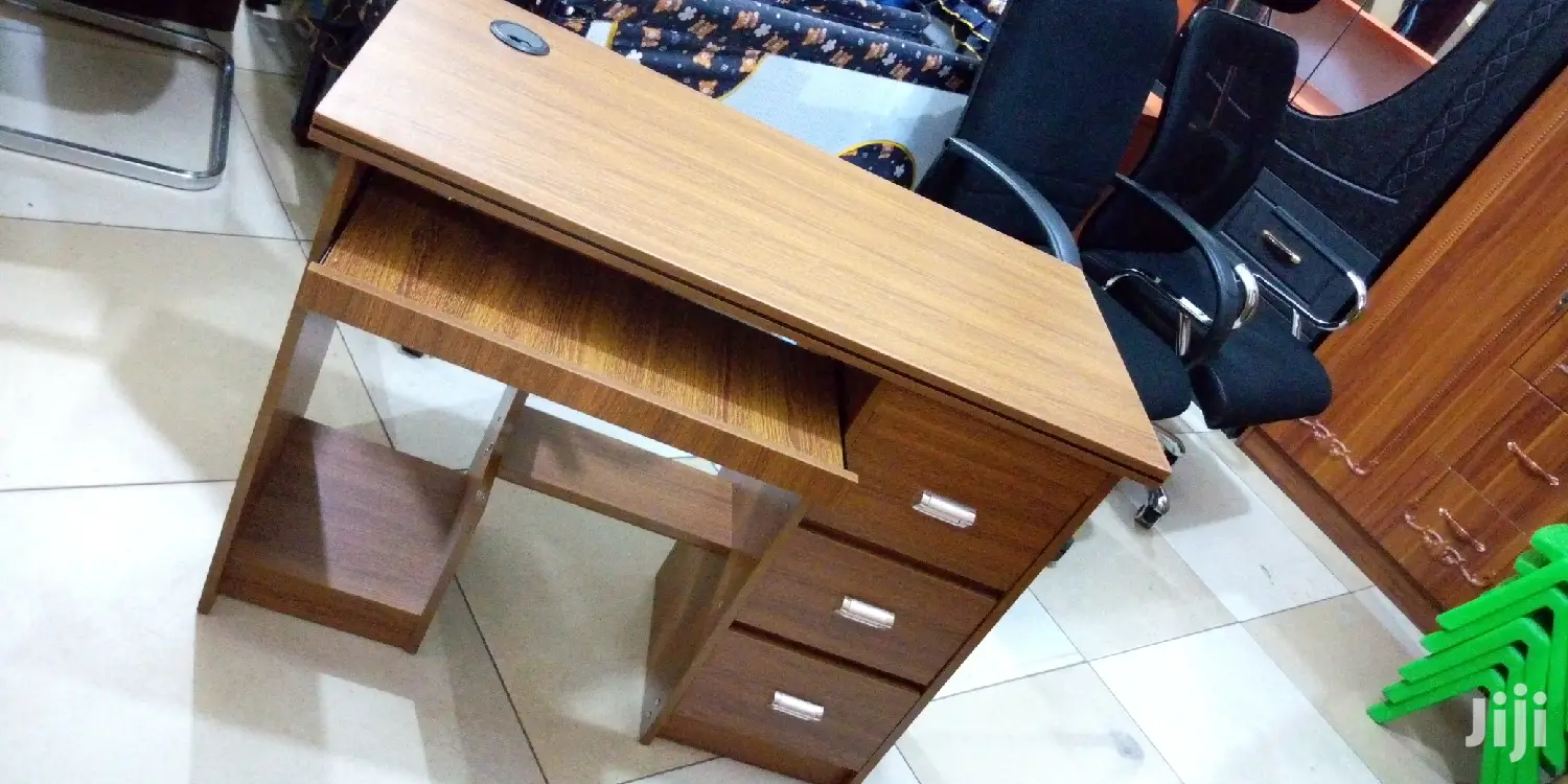 Office Desk 1meter Brand New