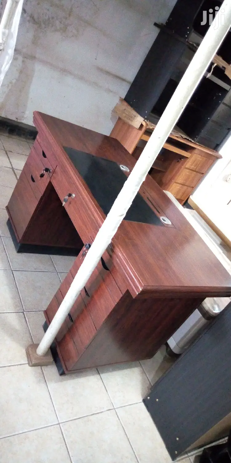 Executive Office Desk Size 120cm