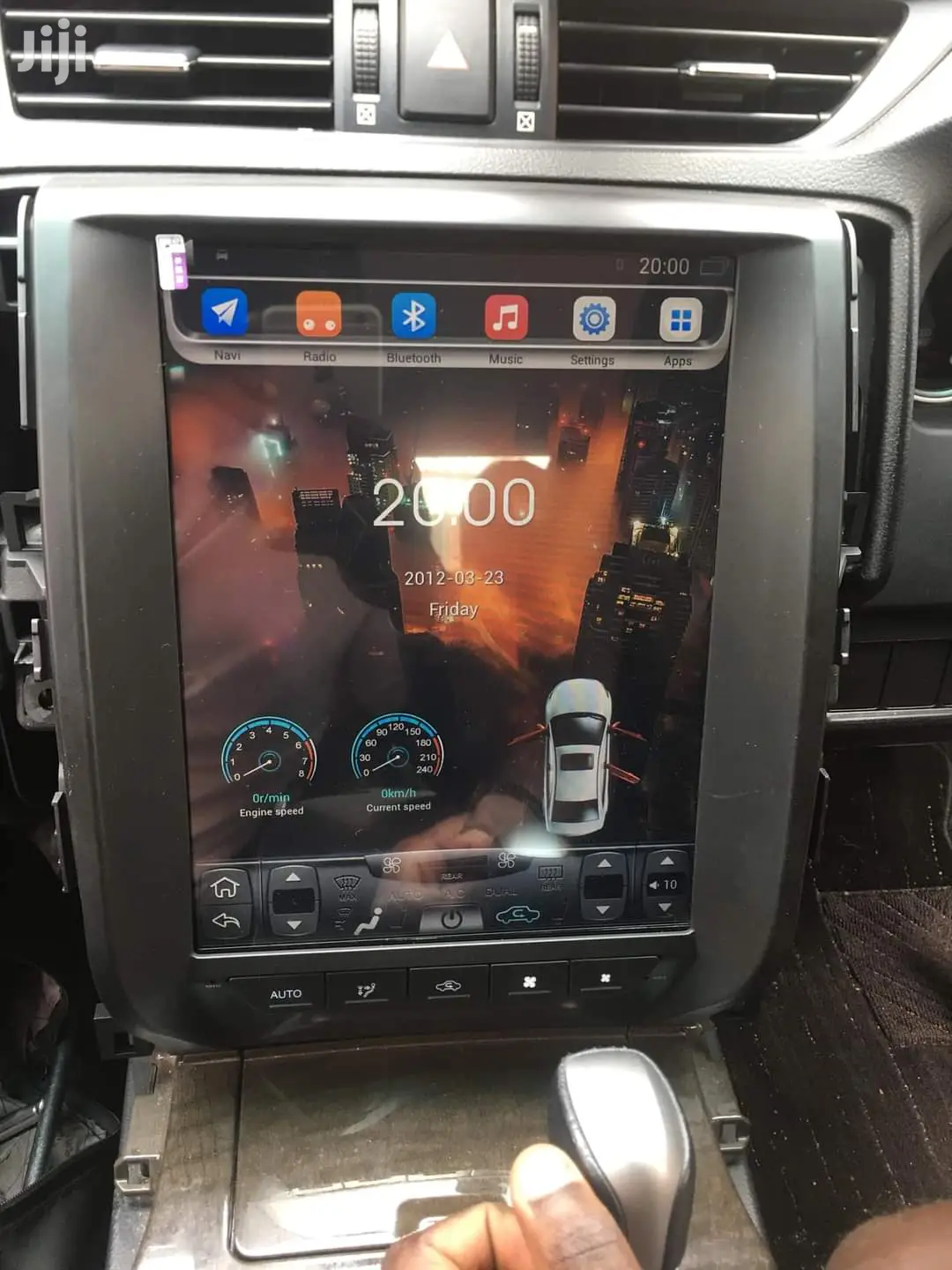 Mark X Tesla Vertical Car Radio Android 2010