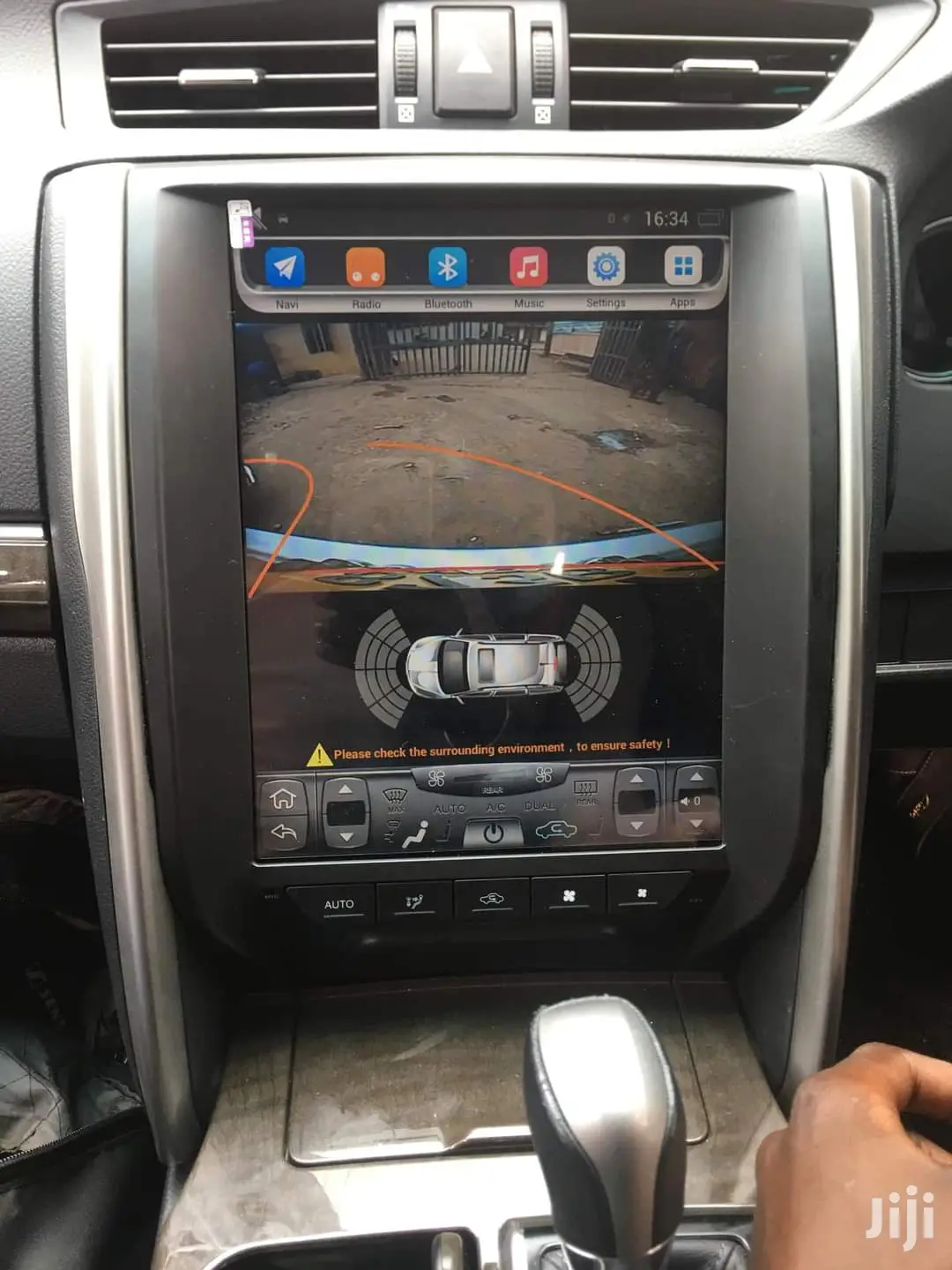 Mark X Tesla Vertical Car Radio Android 2010