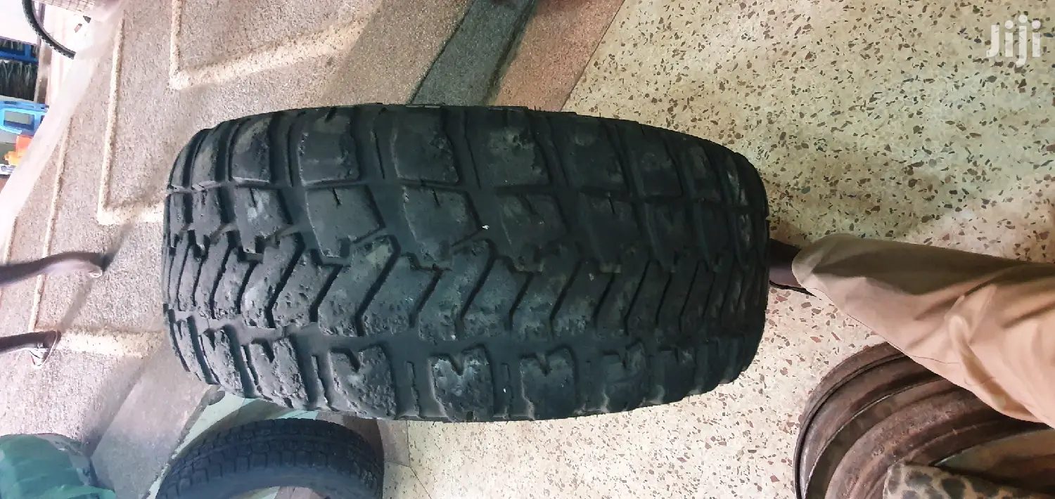 285/70r17 Goodyear Second Hand