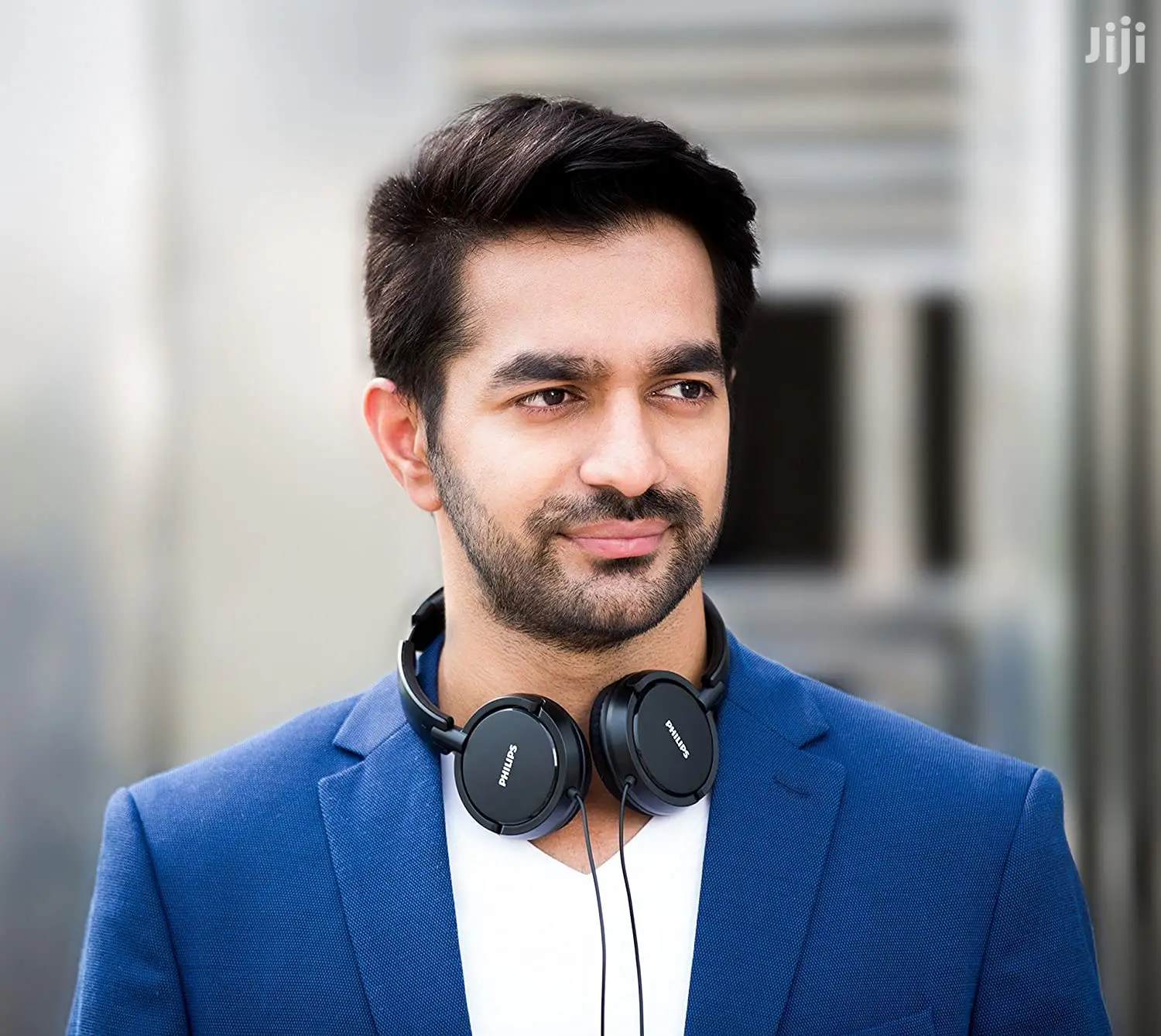 Philips On-ear Extra Bass Headphones