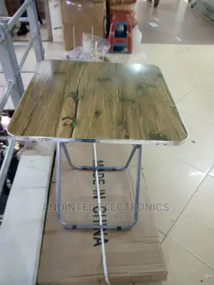 Foldable Table