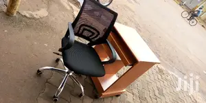 Get Aset Of Table And Chair