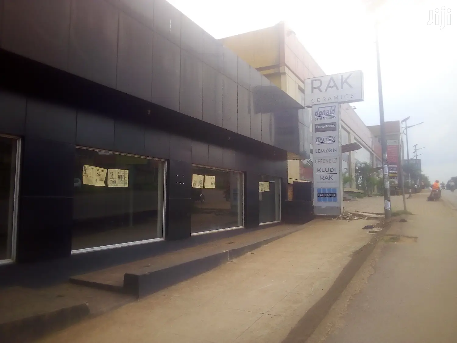 Warehouse and Show Room