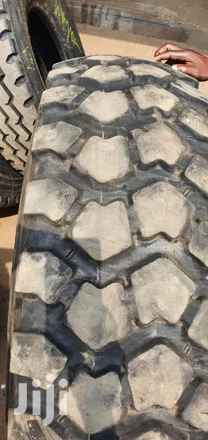 1400r20 Second Hand