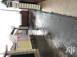 Kira Posh House in Tarmacked Neighborhood on Sale