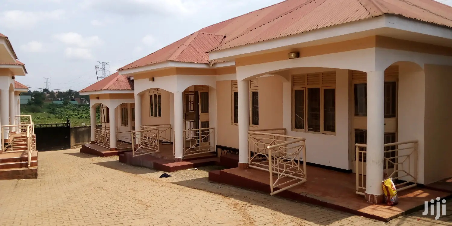 2bdrm House in Fs Properties, Kampala for rent