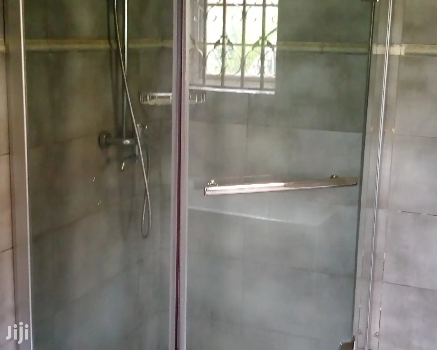 House Is For Rent In Kyambogo