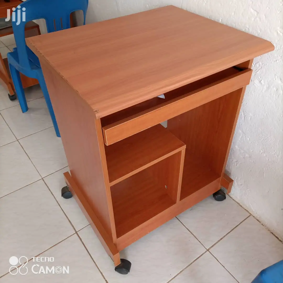 Simple Computer Desk Brand New