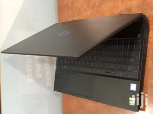 New Laptop HP Pavilion 15 16GB Intel Core I7 SSHD (Hybrid) 1T