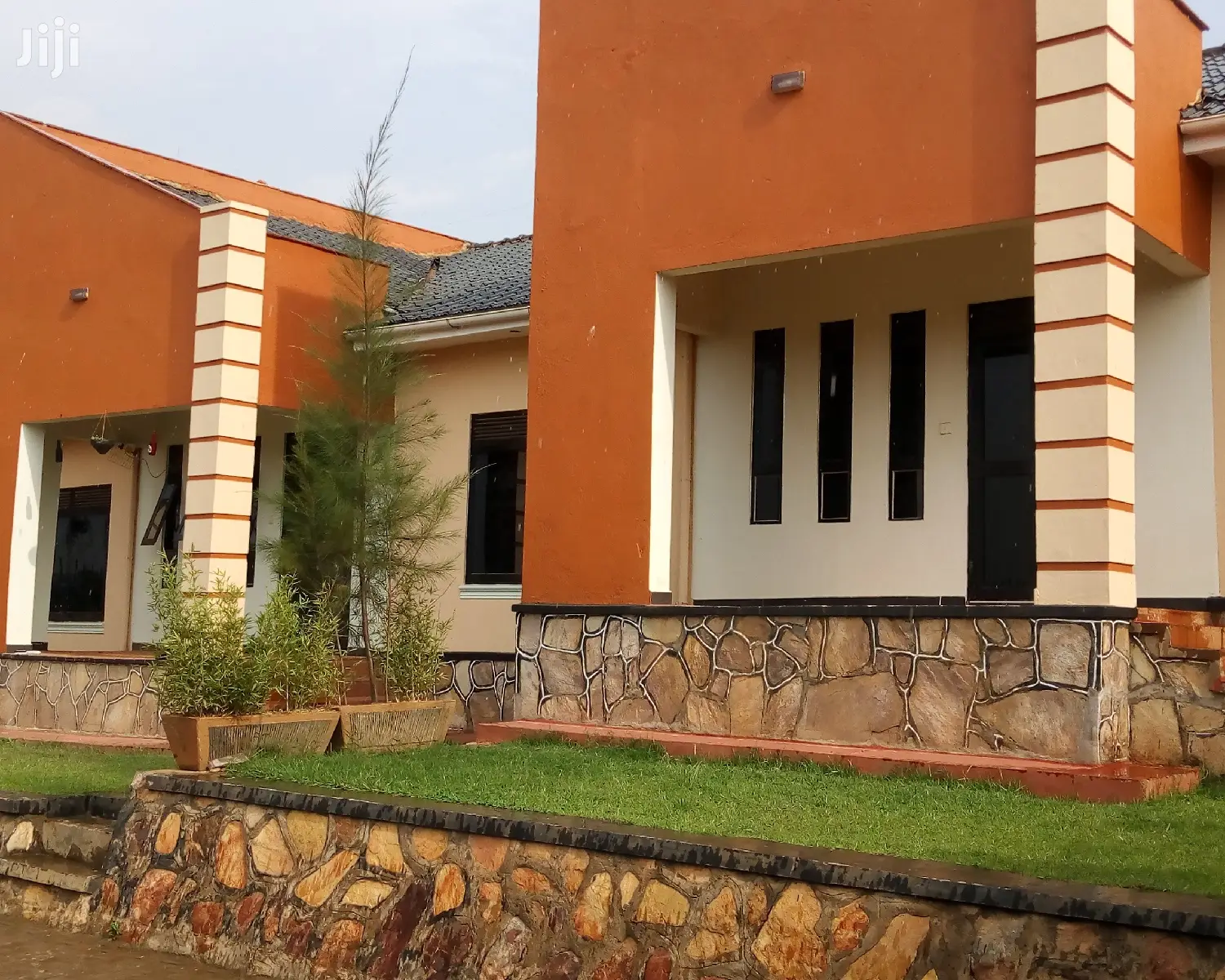 Kungu Houses Is for Sale