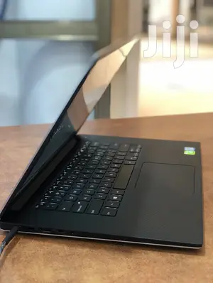 New Laptop Dell Precision 15 5510 8GB Intel Core I5 SSD 256GB