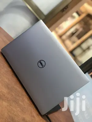 New Laptop Dell Precision 15 5510 8GB Intel Core I5 SSD 256GB