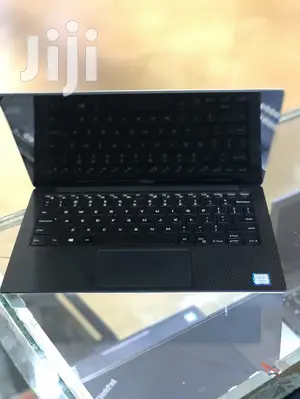 New Laptop Dell XPS 13 9360 8GB Intel Core I5 SSD 256GB