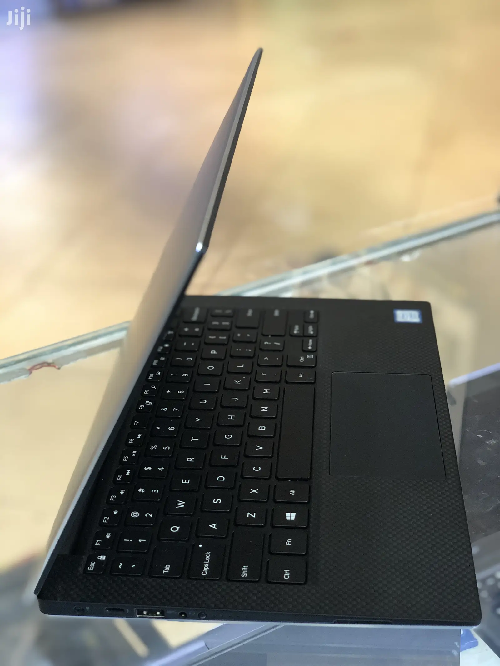 New Laptop Dell XPS 13 9360 8GB Intel Core I5 SSD 256GB