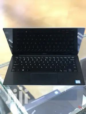 New Laptop Dell XPS 13 9360 8GB Intel Core I5 SSD 256GB