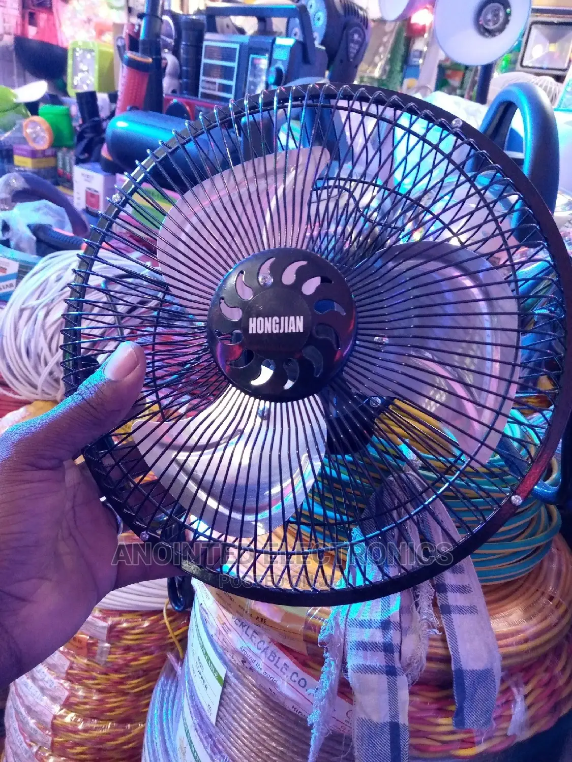 Materic Table Fans