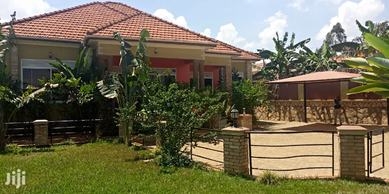 Kiira Charming House With Alot of Green on Sale