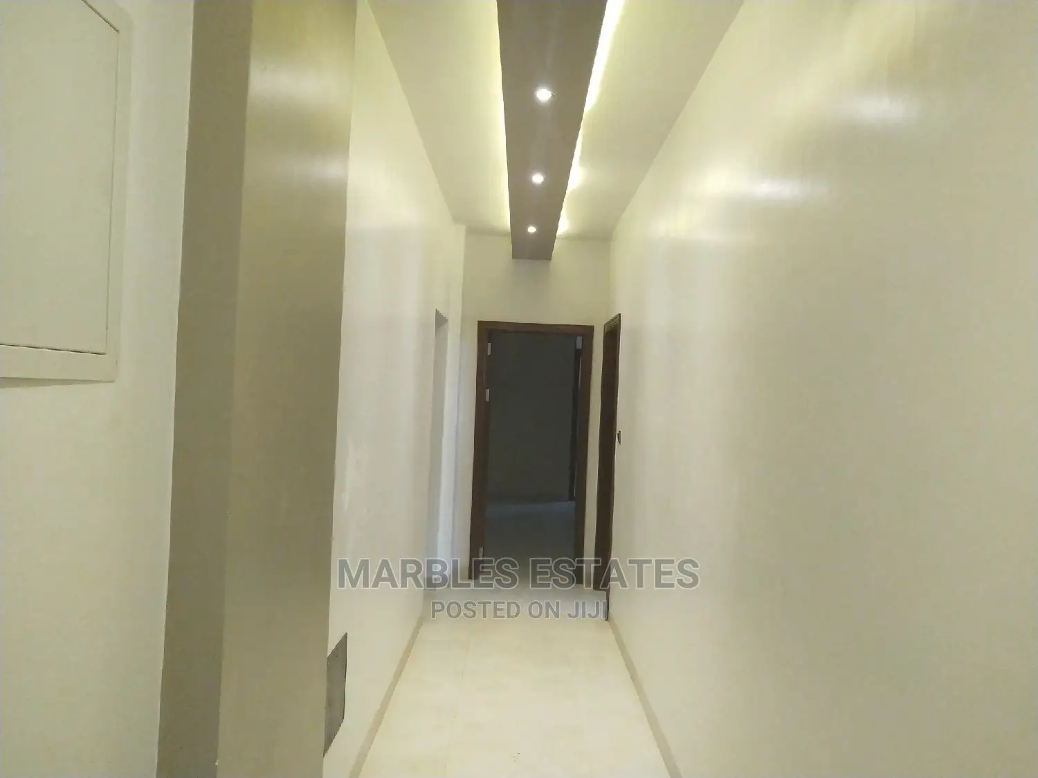 3bdrm Apartment in Central Division for sale