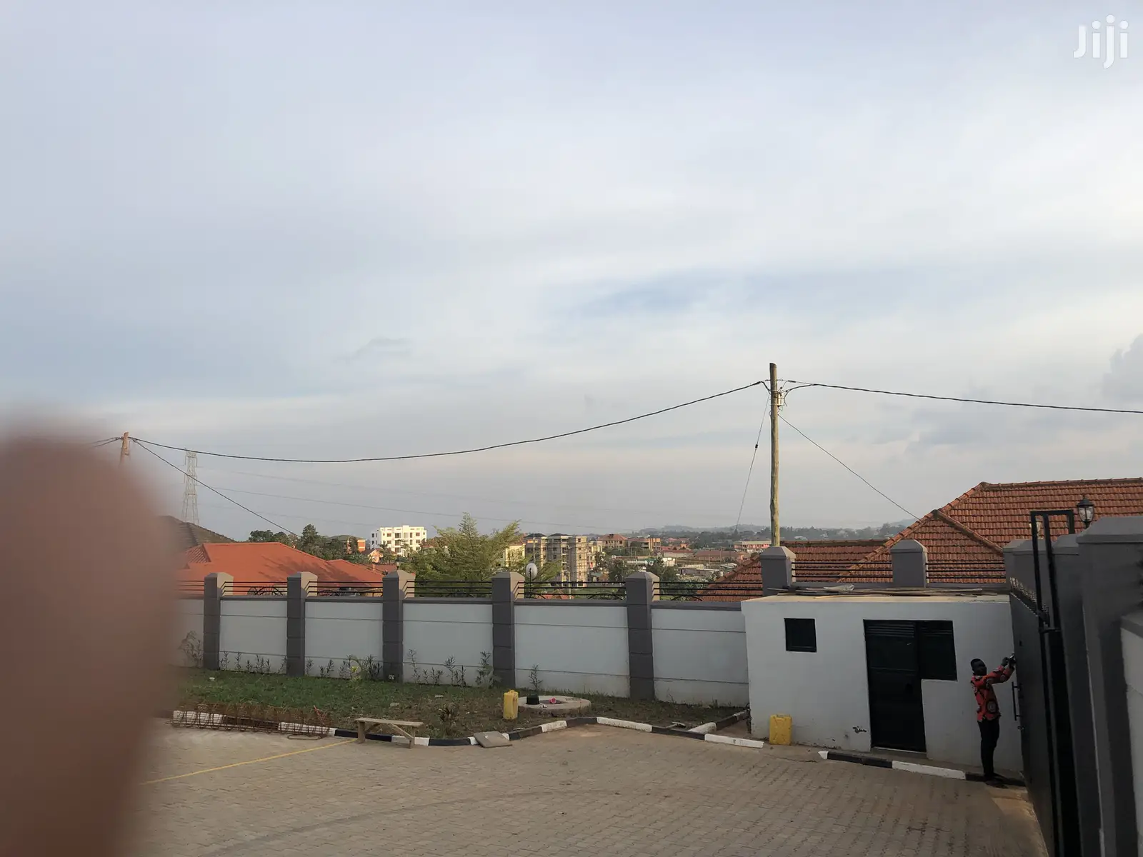 Kira 3 Bedroom Condominiums With Maid’S Quarters On Sell