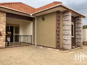 Kira Nicely Built Home in Tarmacked Neighborhood on Sale