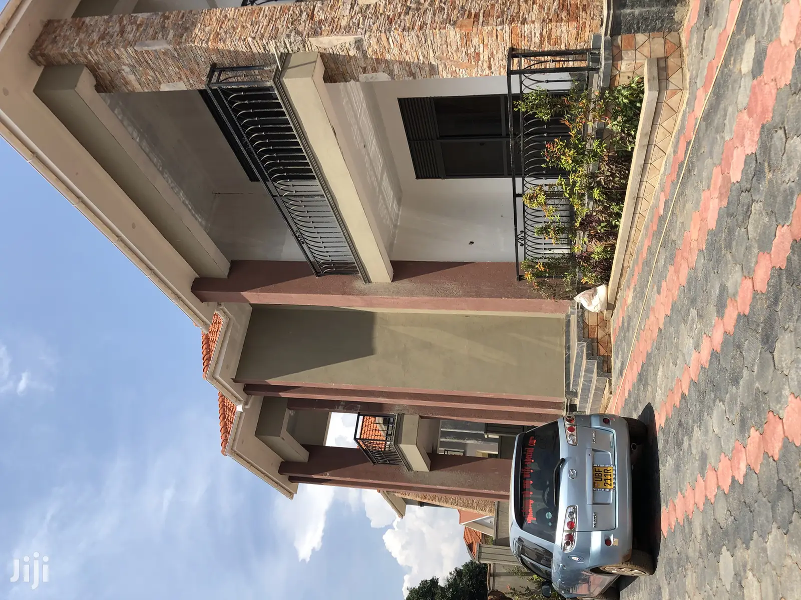 Mansion in Nalya on Sale