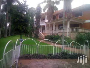 5 Bedroom Mansion In Kampala Town For Rent