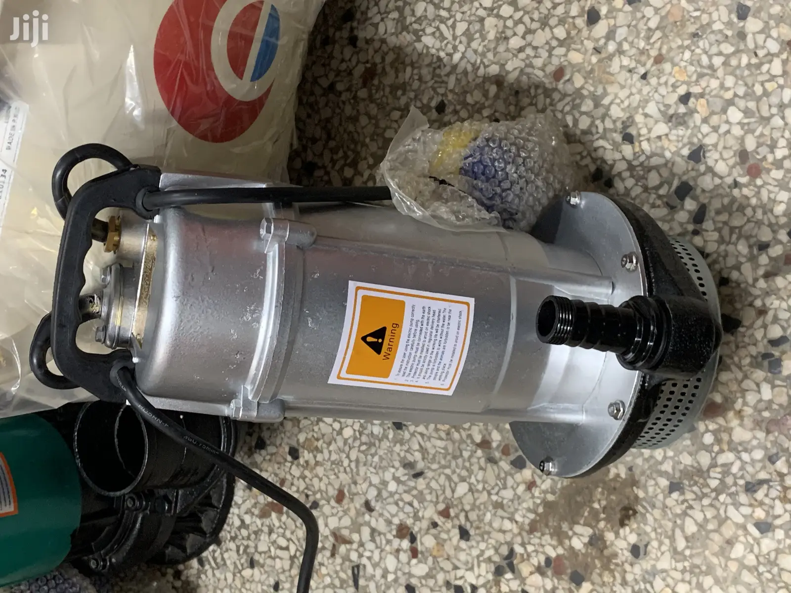Submersible Water Pump