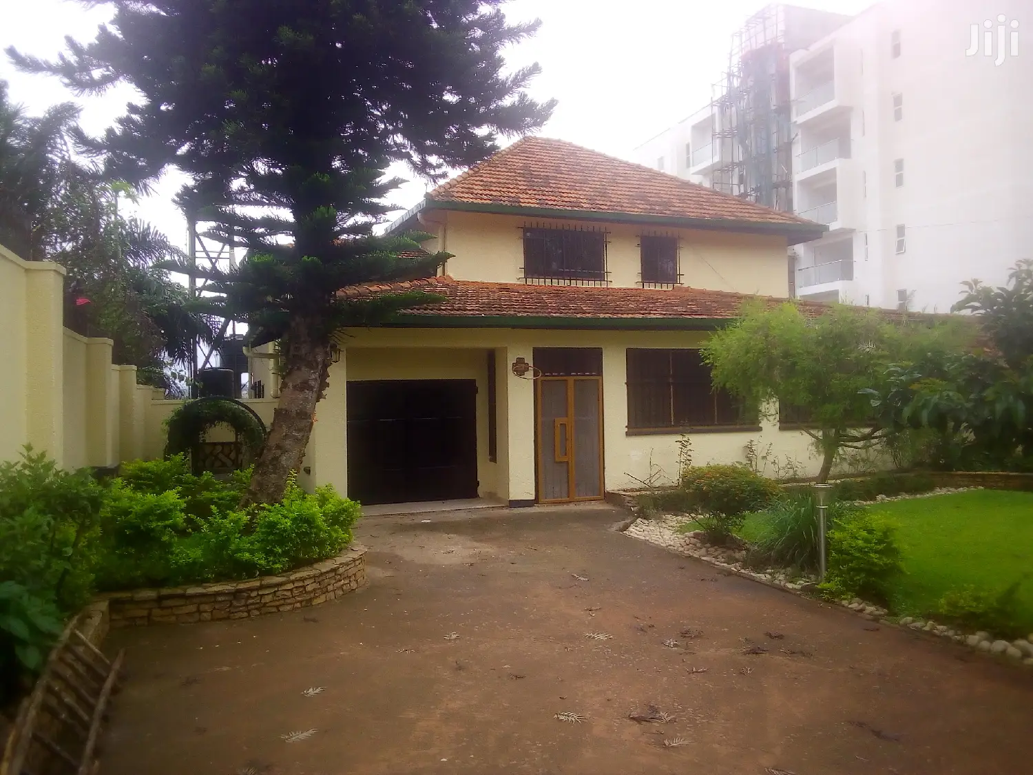 4 Bedroom House In Kololo For Rent