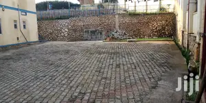 House Is For Rent